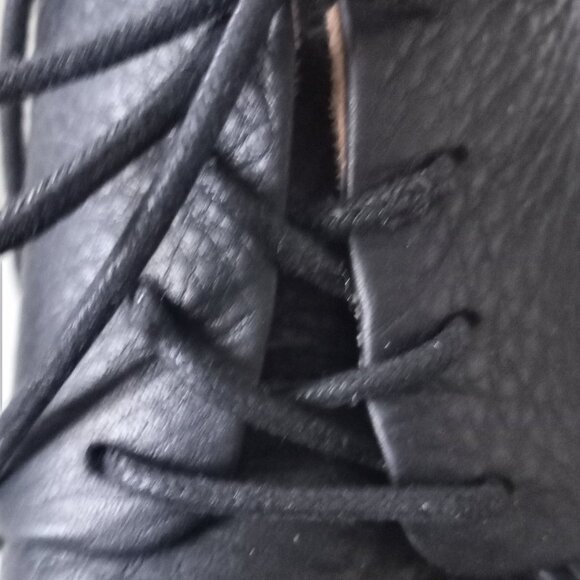 'Comfortiva' Pillow Top Memory Foam Black leather lace up New Without Box Size 8 - Picture 15 of 16